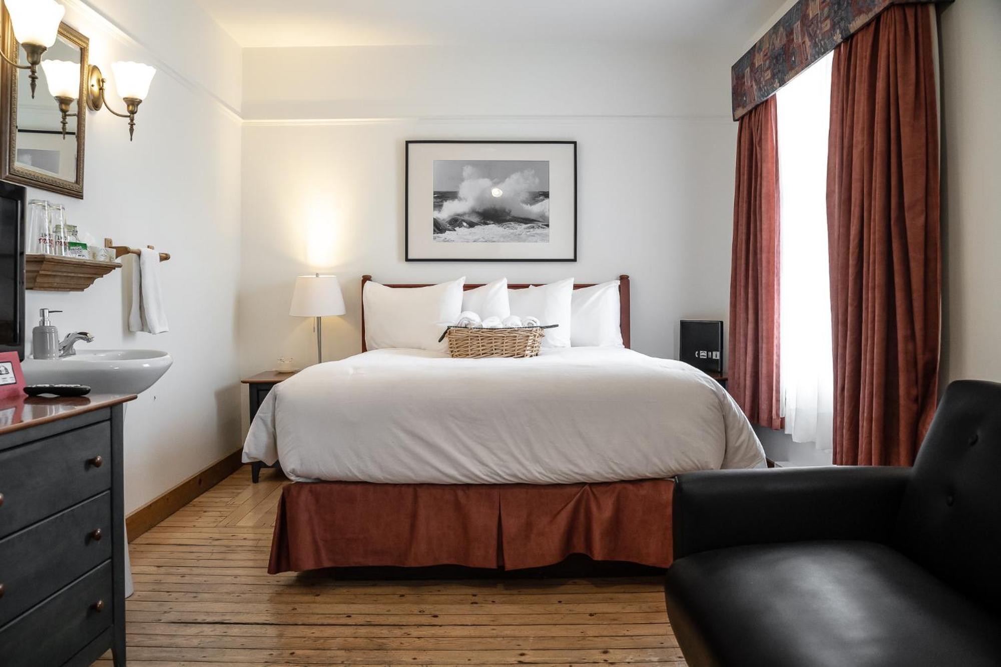 Auberge de la Vieille Maison Rimouski Extérieur photo
